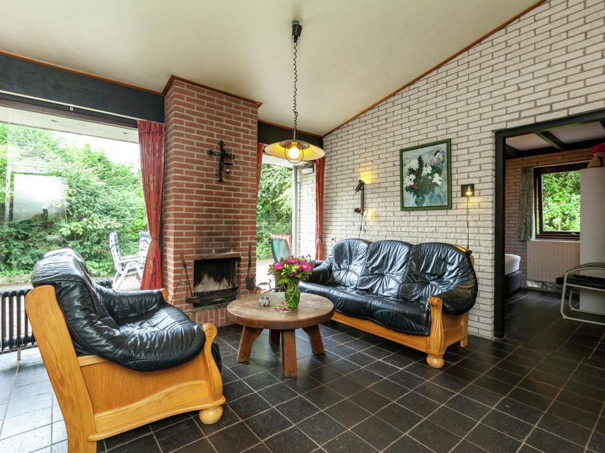 Comfortable Detached Bungalow 65 M2 Kamperland Eksteriør billede