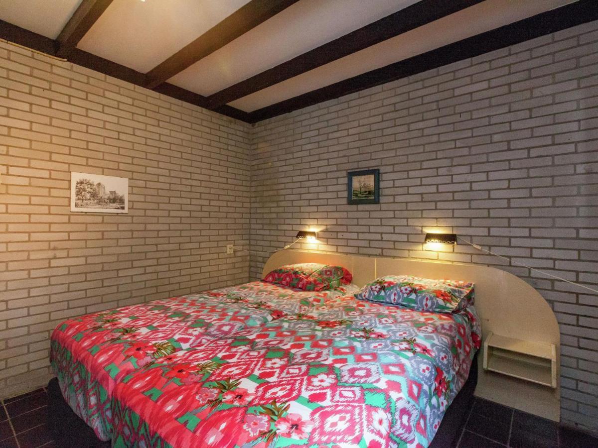 Comfortable Detached Bungalow 65 M2 Kamperland Eksteriør billede